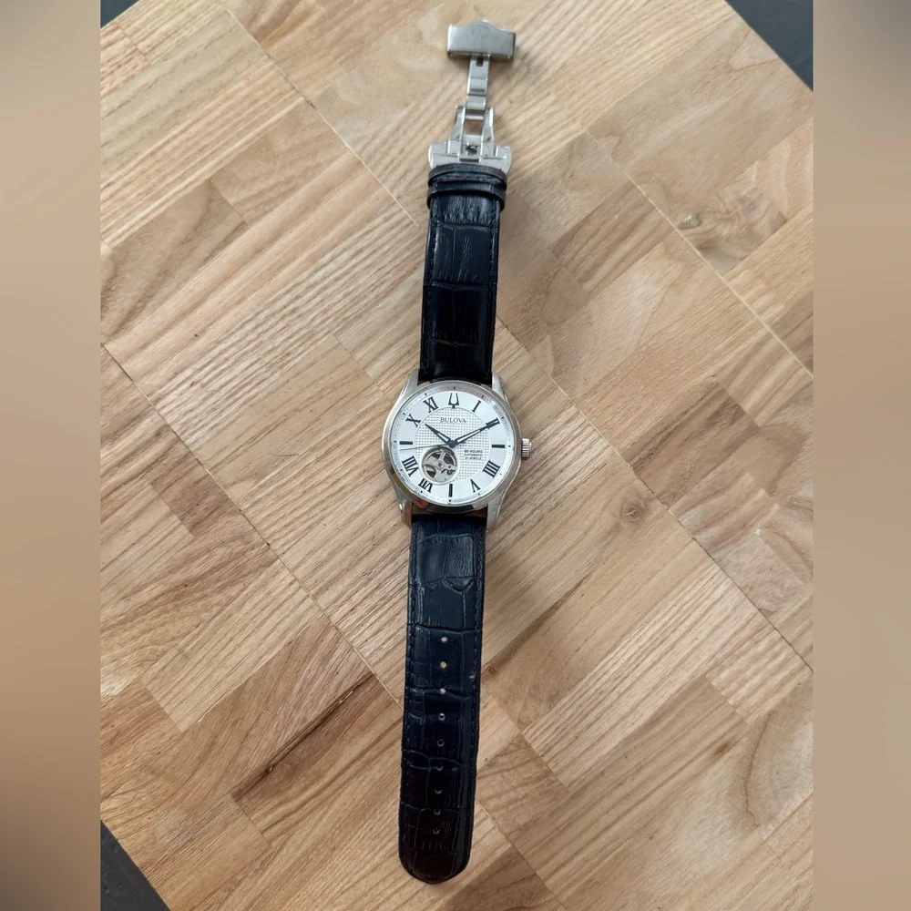 Bulova Automatic 21 Jewels Men’s Watch Stainless Dial Case Blue Leather Strap